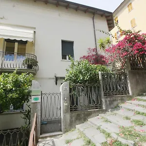 Pensión Barbj's, La Spezia