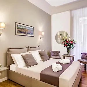 Orange 3*, Roma Italia