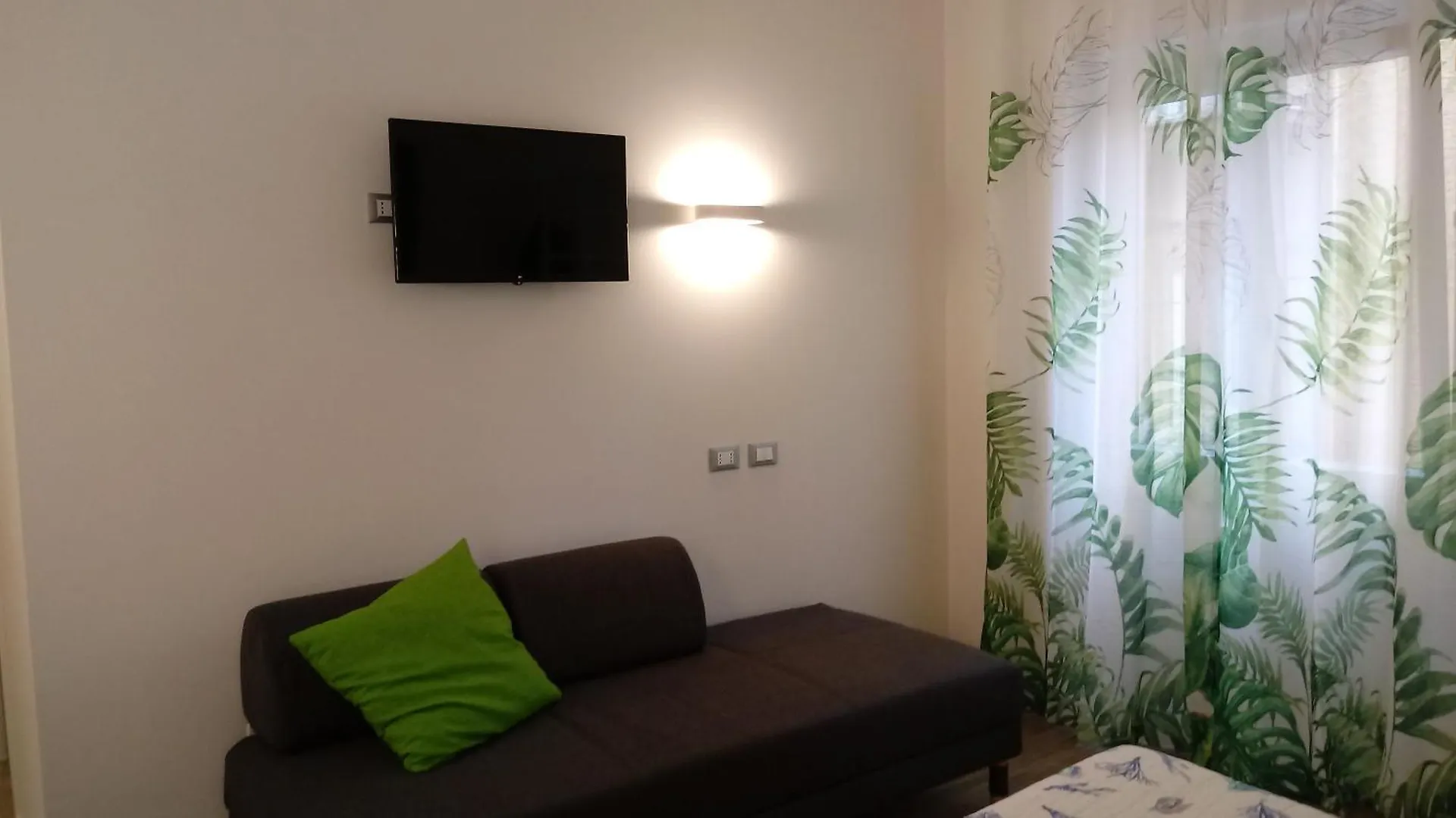Hotel Travel House La Spezia 0*,  Italia
